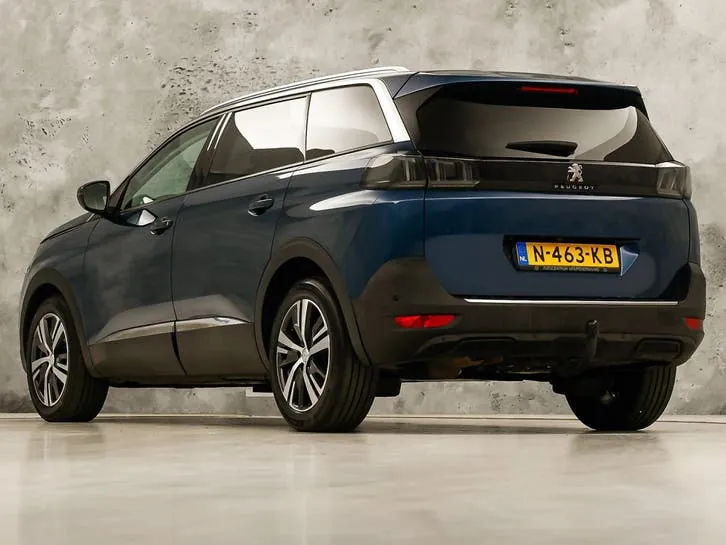 Peugeot 5008 2021 photo 3