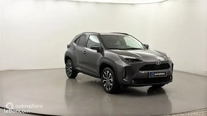Toyota Yaris Cross 2024 photo 3