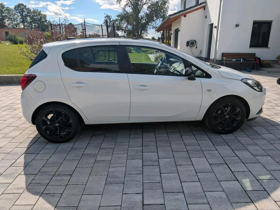Opel Corsa E