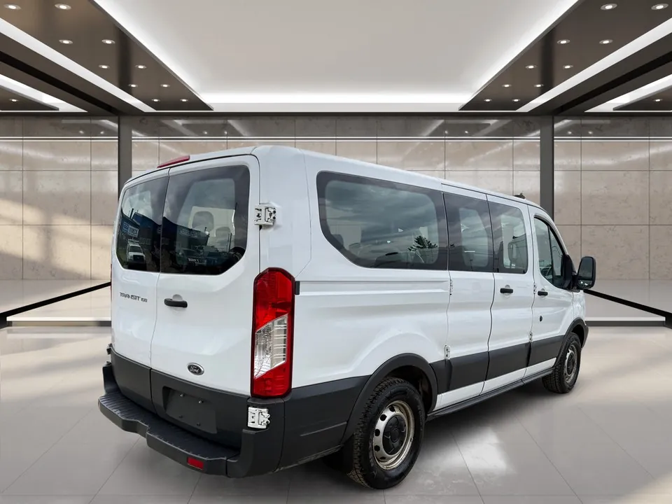 Ford Transit 2015 photo 3