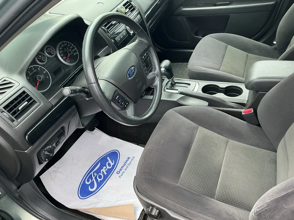 Ford Fusion 2009 photo 4