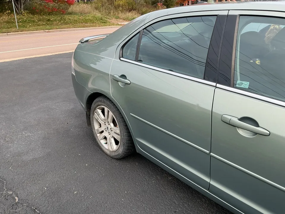 Ford Fusion 2009 photo 3