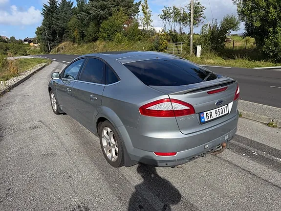 Ford Mondeo 2010 photo 2