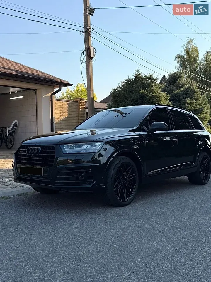 Audi Q7 2018 photo 4