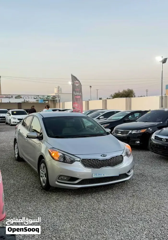 Kia Forte 2015 photo 2