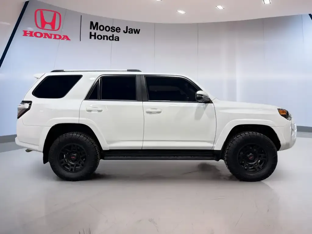 Toyota 4Runner 2022 photo 4