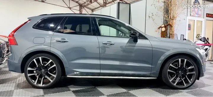 Volvo Xc60 2023 photo 3