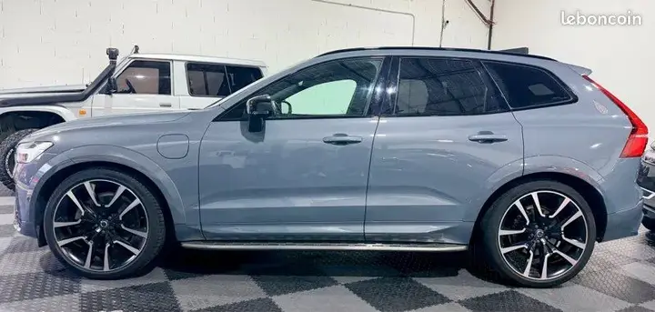 Volvo Xc60 2023 photo 4