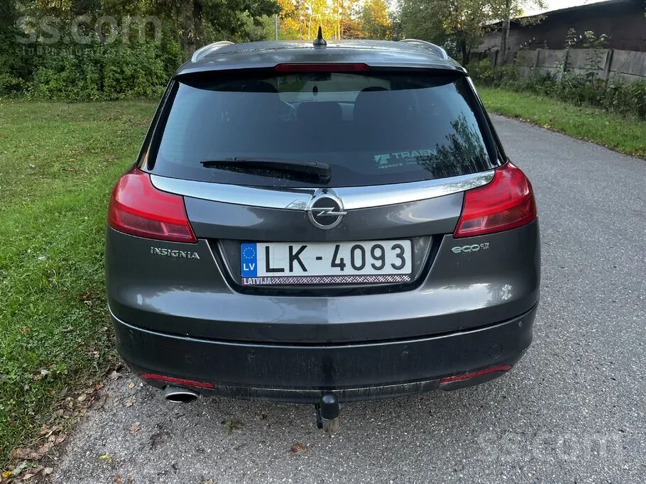 Opel Insignia 2010 photo 3