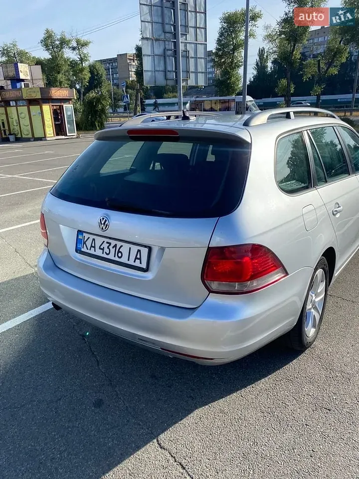 Volkswagen Golf 2009 photo 5