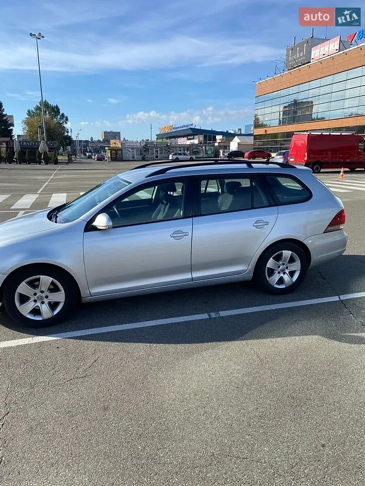 Volkswagen Golf 2009 photo 3