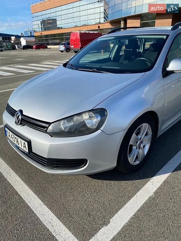 Volkswagen Golf 2009 photo 2