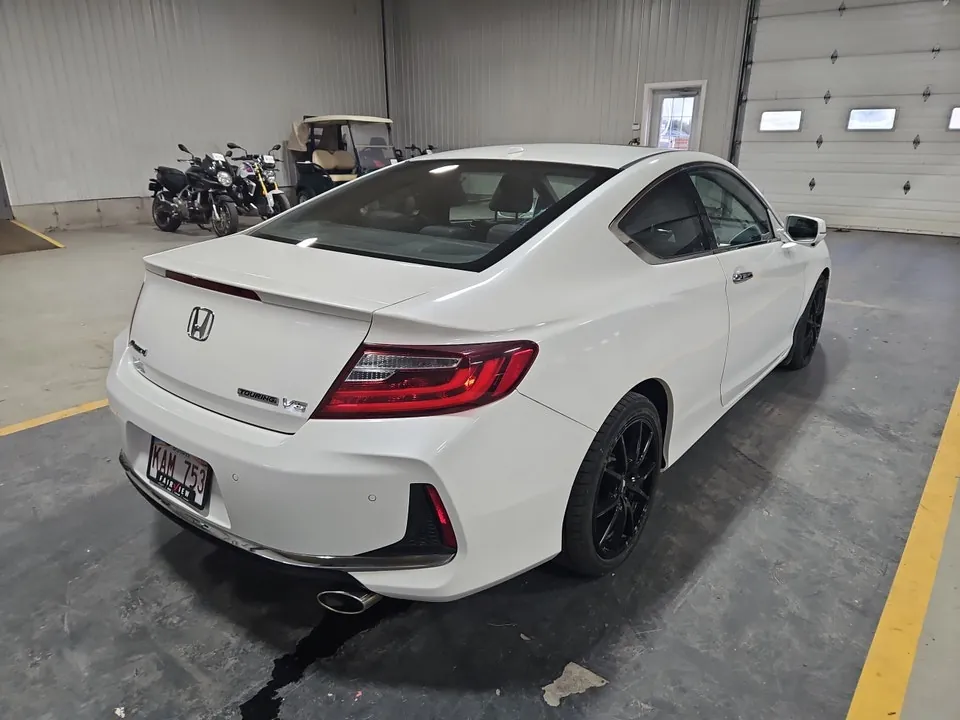 Honda Accord 2017 photo 5