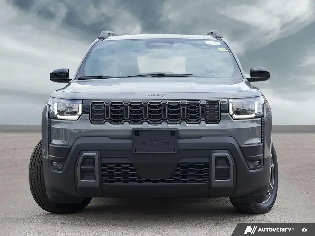 Jeep Cherokee 2026 photo 2