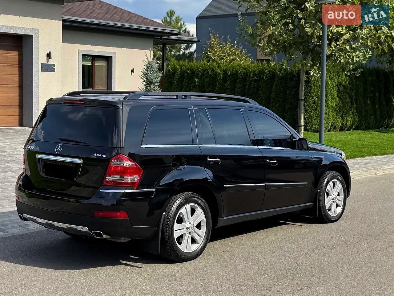 Mercedes-Benz Gl-Class