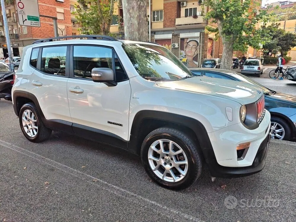Jeep Renegade 2022 photo 3