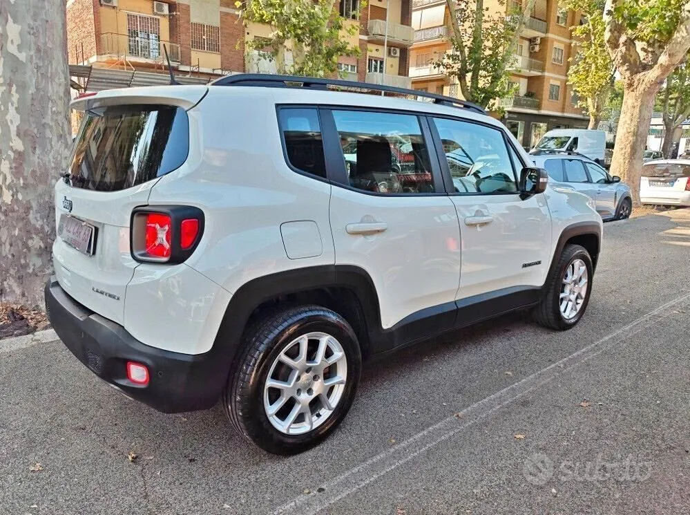 Jeep Renegade 2022 photo 4