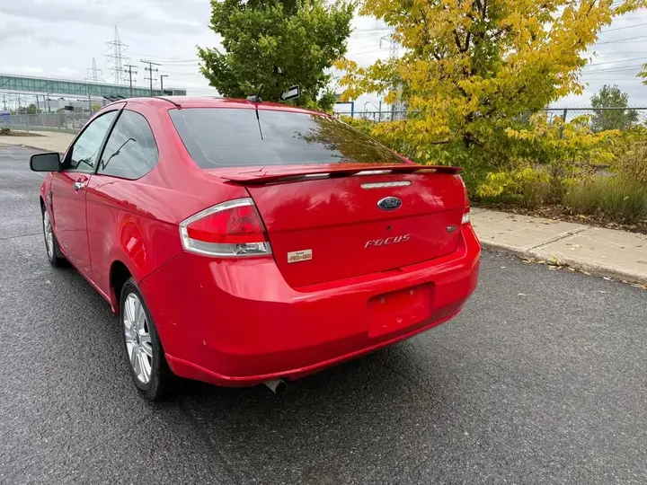 Ford Focus 2008 photo 3