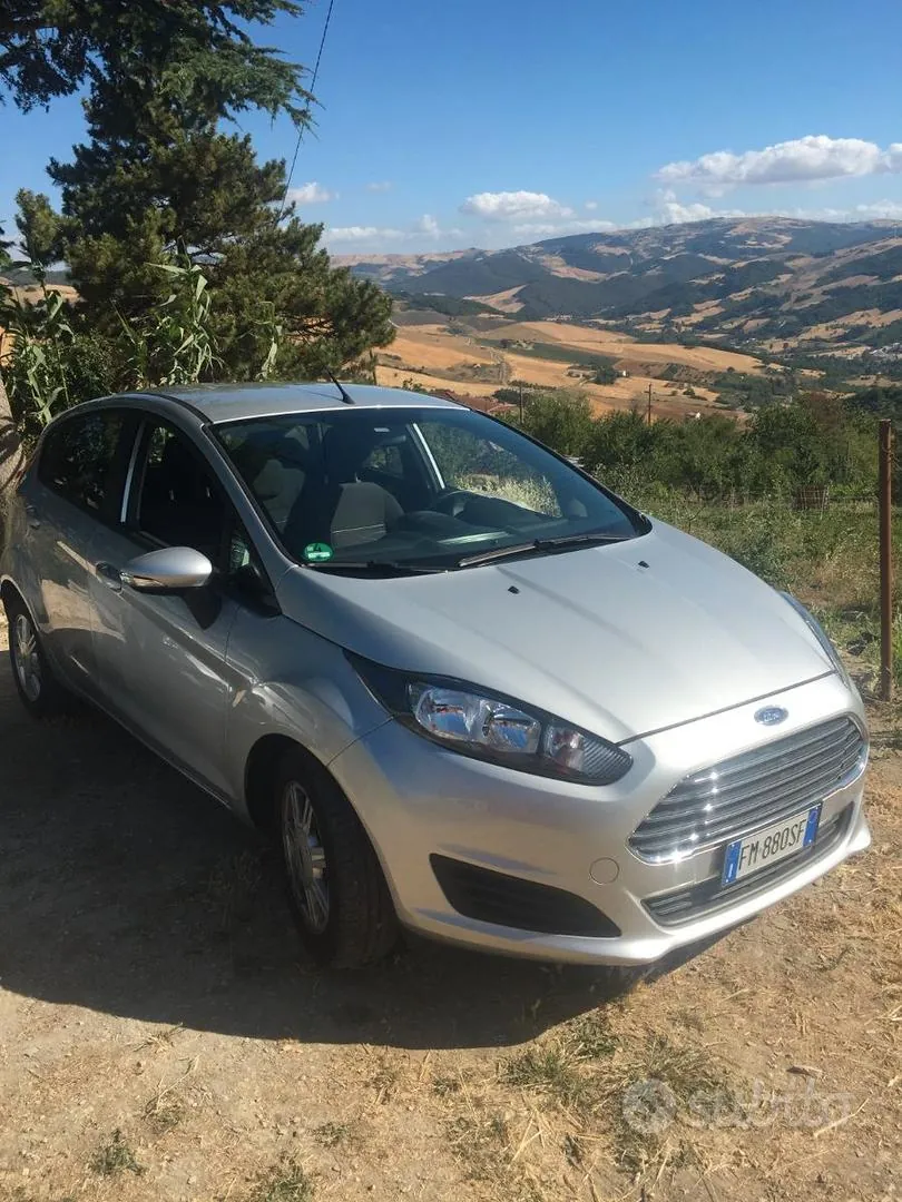 Ford Fiesta 2015 photo 4