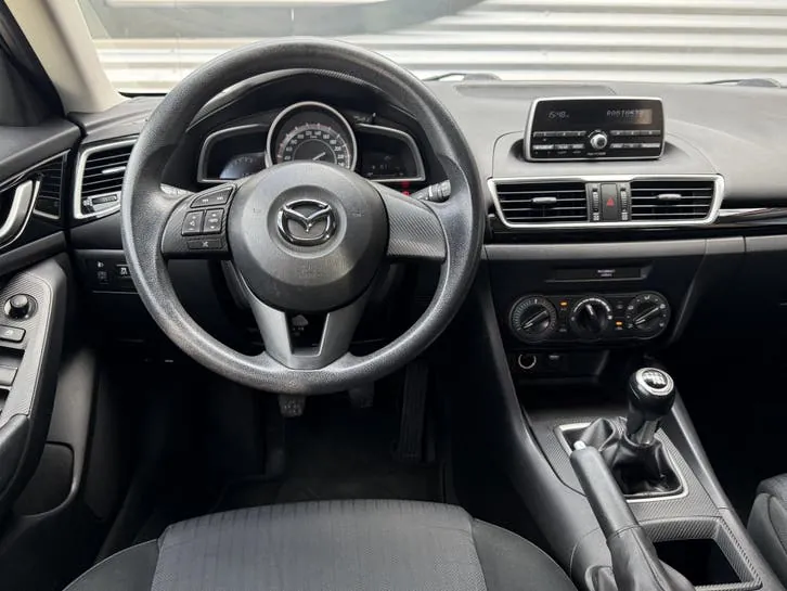 Mazda 3 2014 photo 2