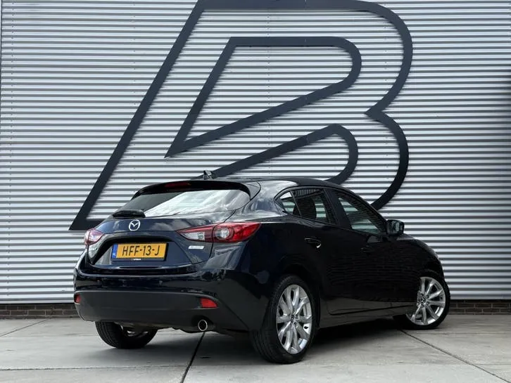 Mazda 3 2014 photo 3