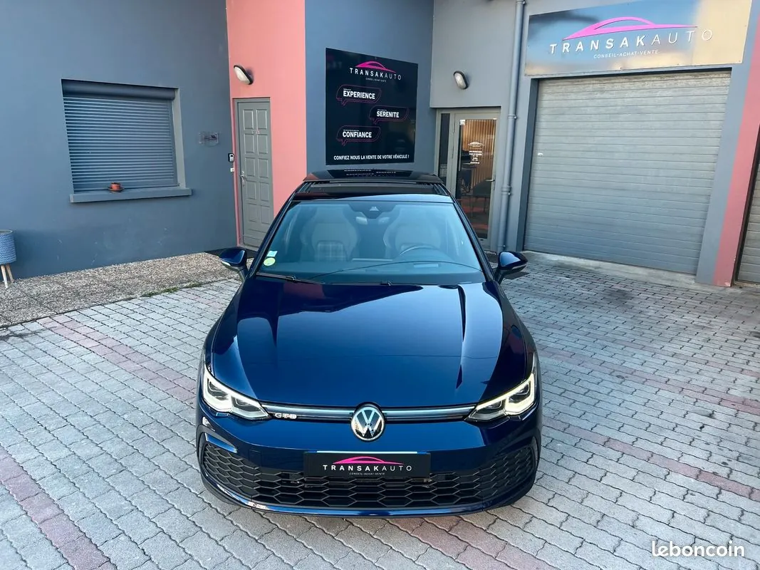 Volkswagen Golf 2021 photo 2