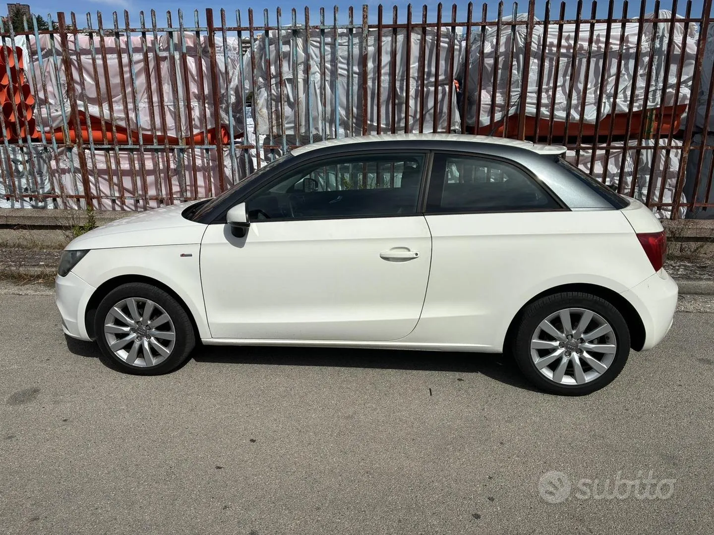 Audi A1 2012 photo 3