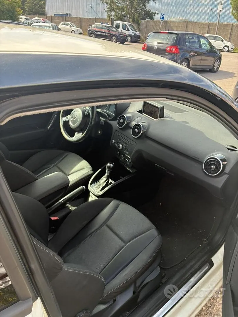 Audi A1 2012 photo 5