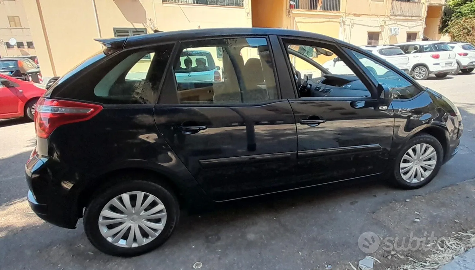Citroen C4 Picasso 2010 photo 5