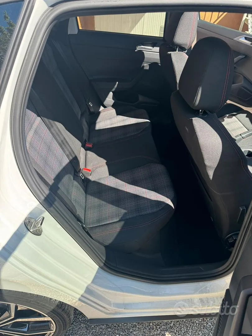 Volkswagen Polo 2023 photo 4