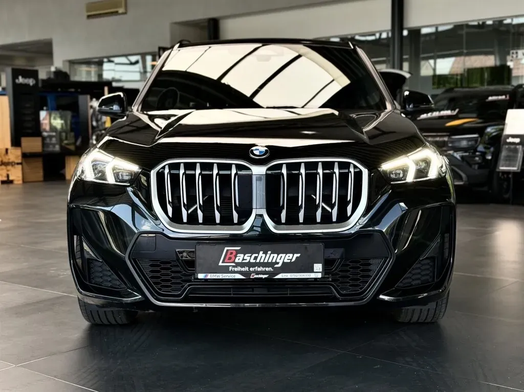 BMW X1 2025 photo 2