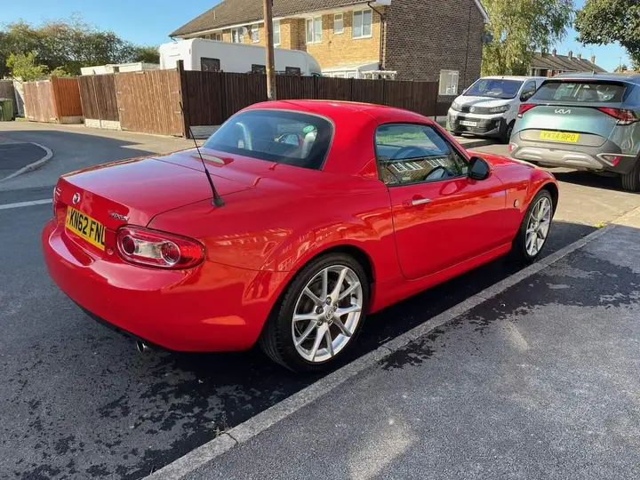 Mazda Mx-5 2012 photo 3