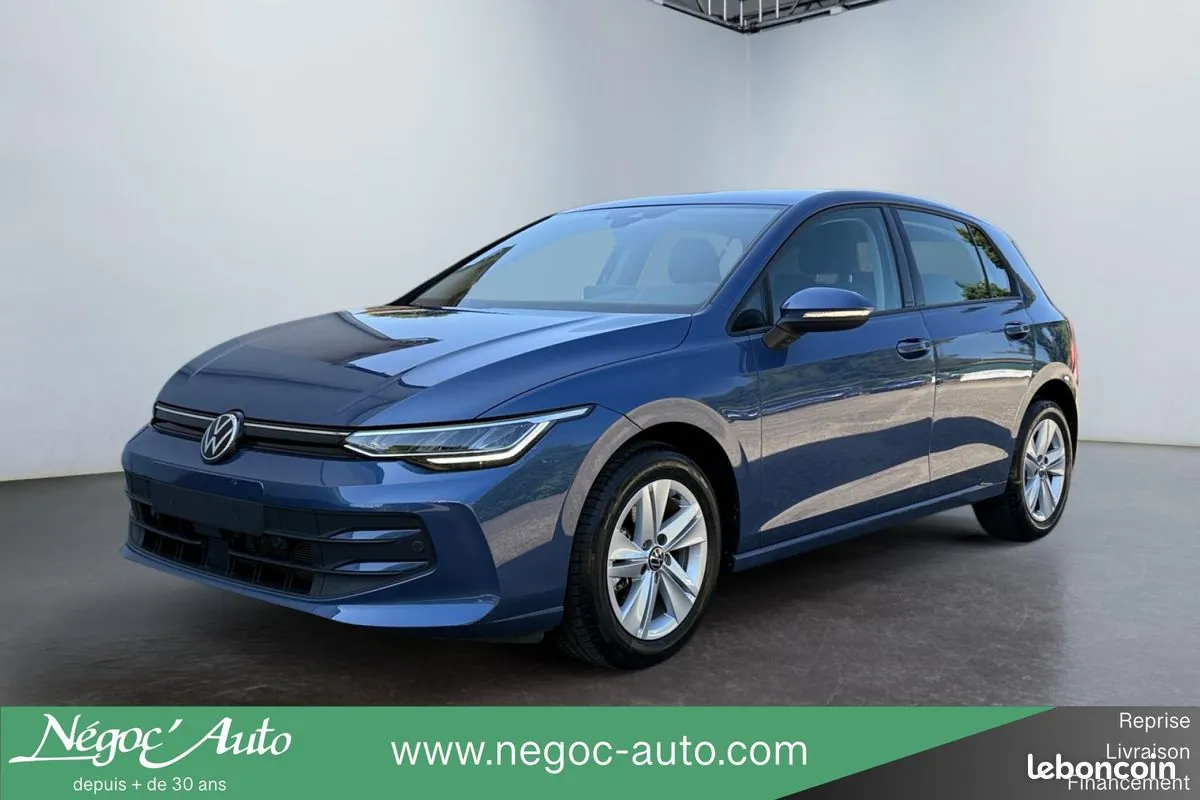 Volkswagen Golf 2025 photo 3