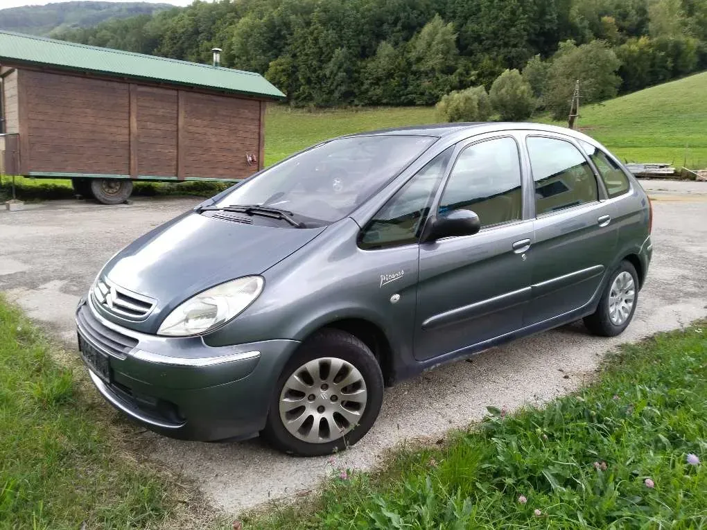 Citroen Xsara Picasso 2005 photo 2
