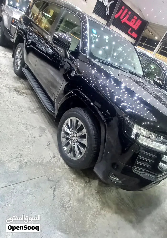 Toyota Land Cruiser 2023 photo 3