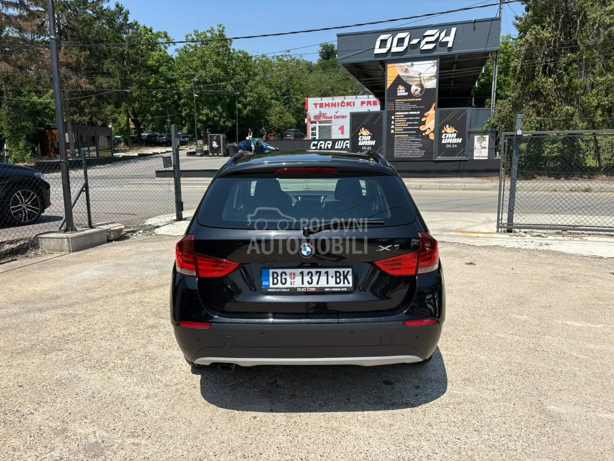 BMW X1 2010 photo 4