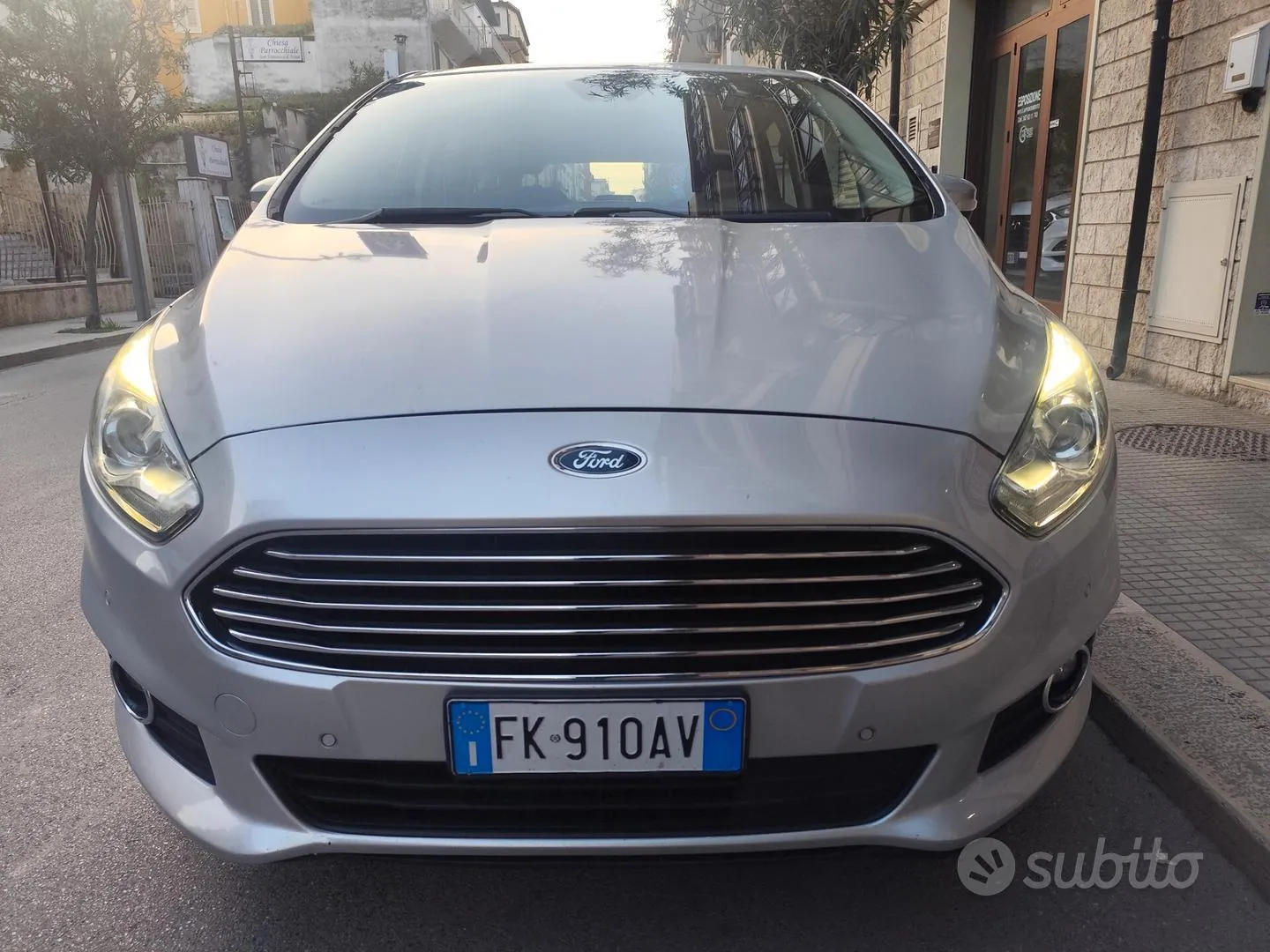 Ford S-Max 2017 photo 4