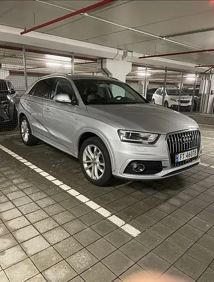 Audi Q3 2014 photo 2