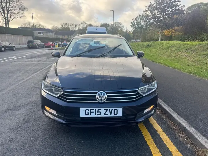 Volkswagen Passat 2015 photo 2