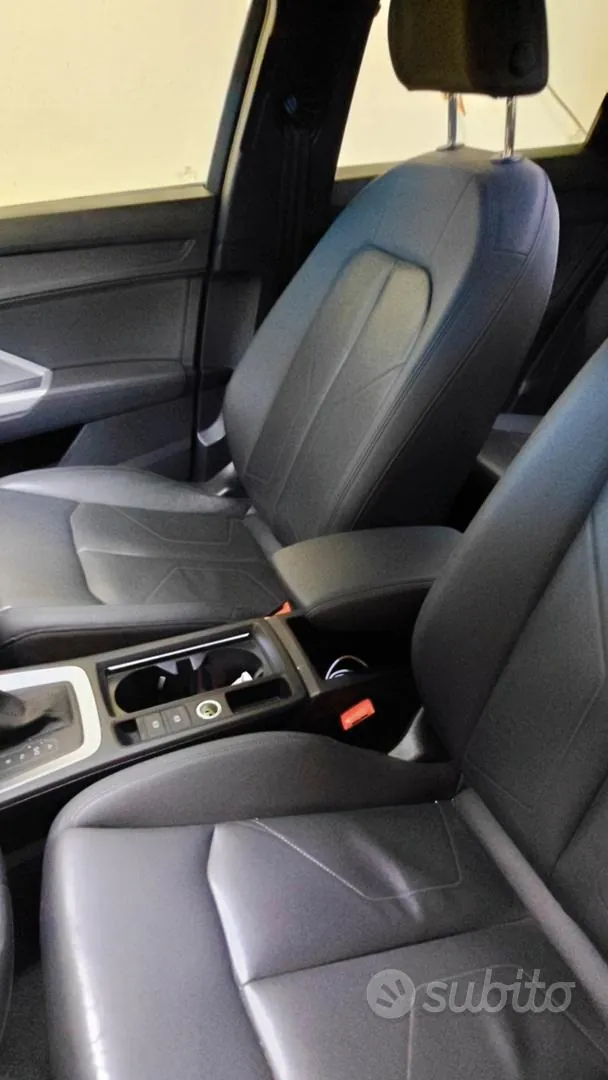 Audi Q3 2021 photo 4