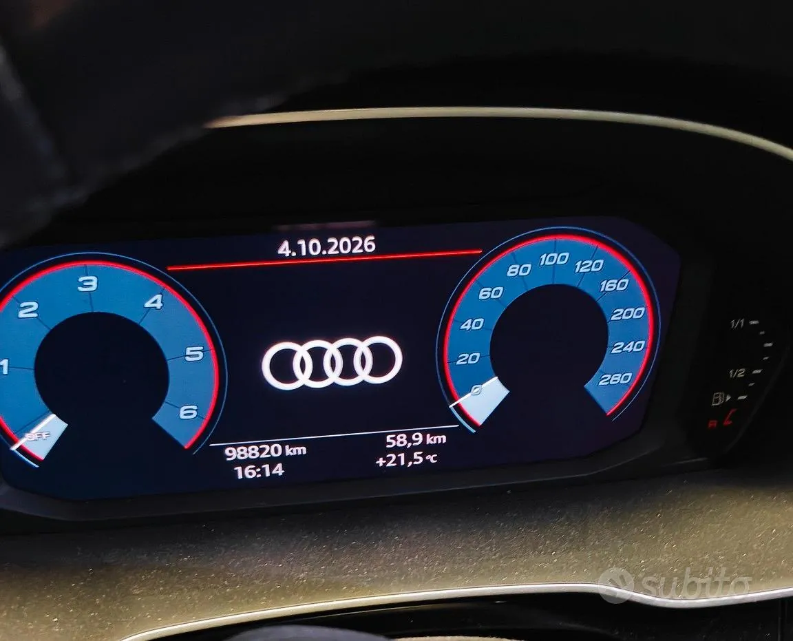Audi Q3 2021 photo 3