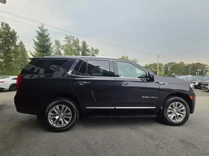 GMC Yukon 2023 photo 5