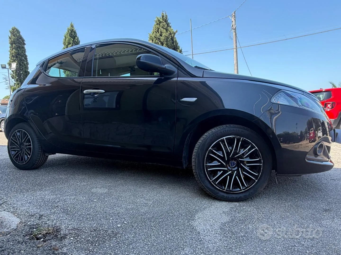 Lancia Ypsilon 2022 photo 2