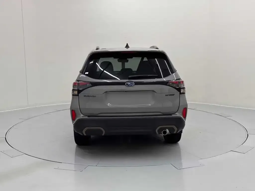 Subaru Forester 2026 photo 4