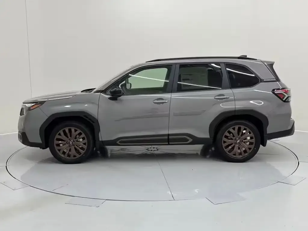 Subaru Forester 2026 photo 2