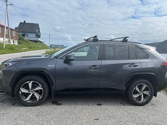 Toyota Rav4 2021 photo 3
