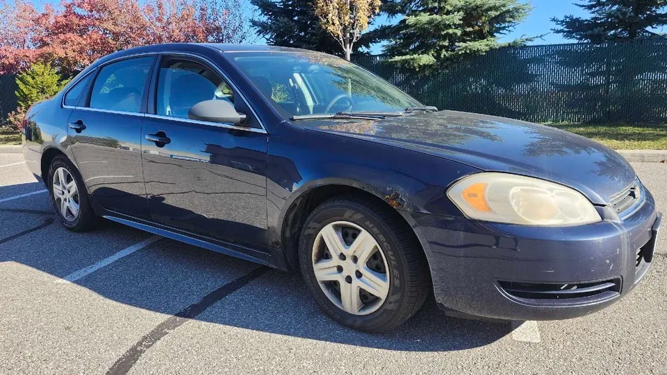 Chevrolet Impala 2010 photo 3