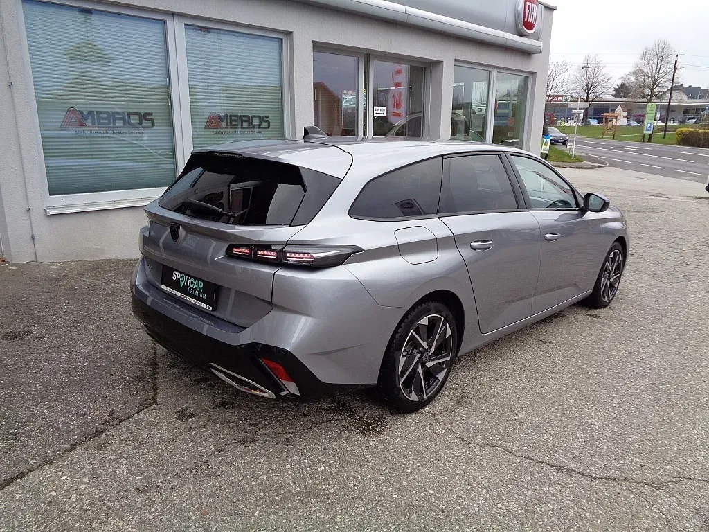 Peugeot 308 2025 photo 2