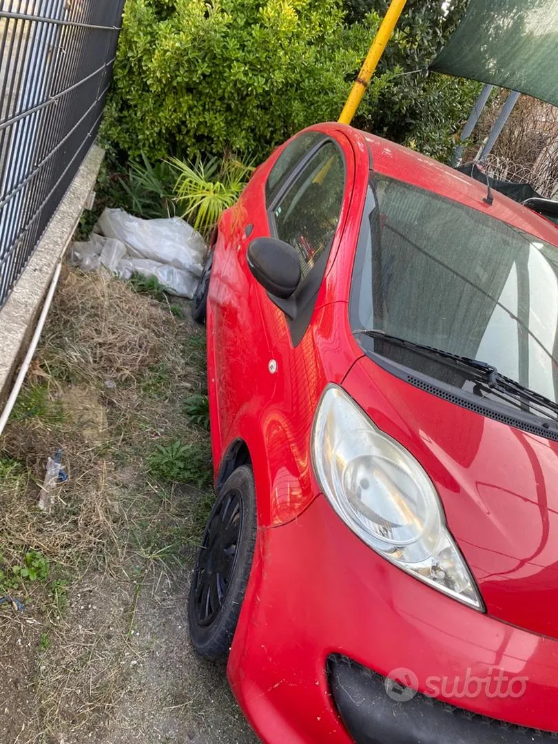 Peugeot 107 2007 photo 2