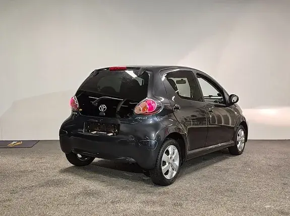 Toyota Aygo 2014 photo 2